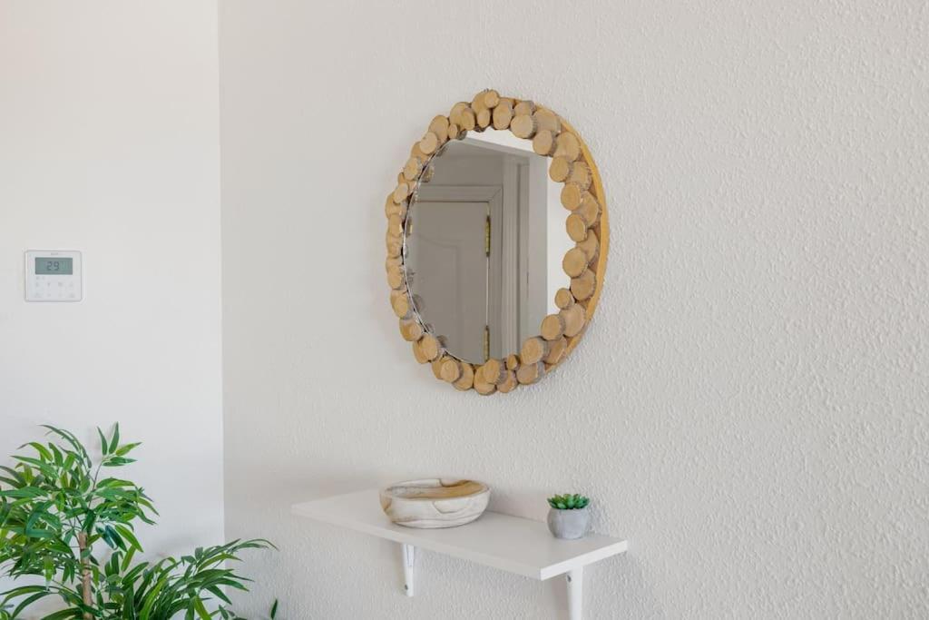 Beautiful 3 Bed Stylish & Cozy Apartment - Susanna Suite Mijas Exterior photo